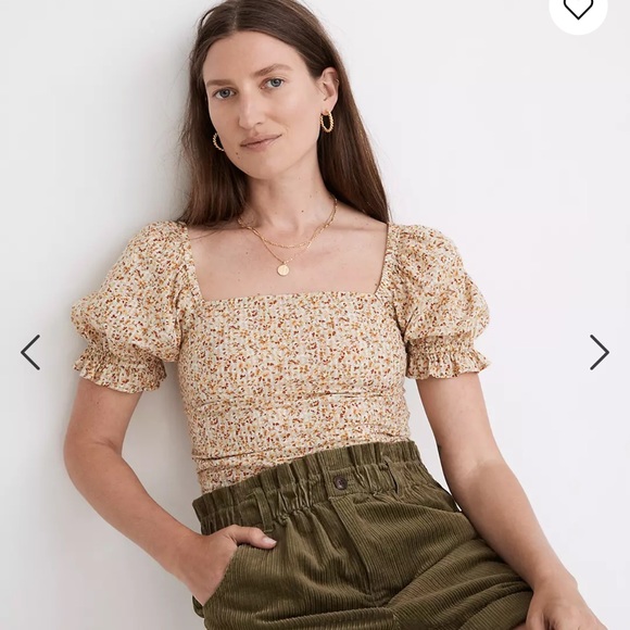 Madewell Tops - Madewell Hopewell Puff-Sleeve Crop Top in Cottage Garden